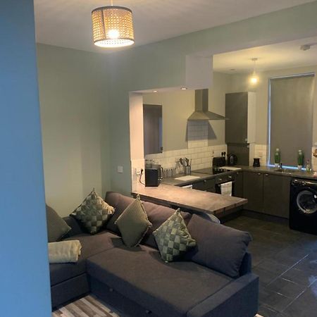 2 Bedroom Cheerful House Close To City Center Belfast Bagian luar foto