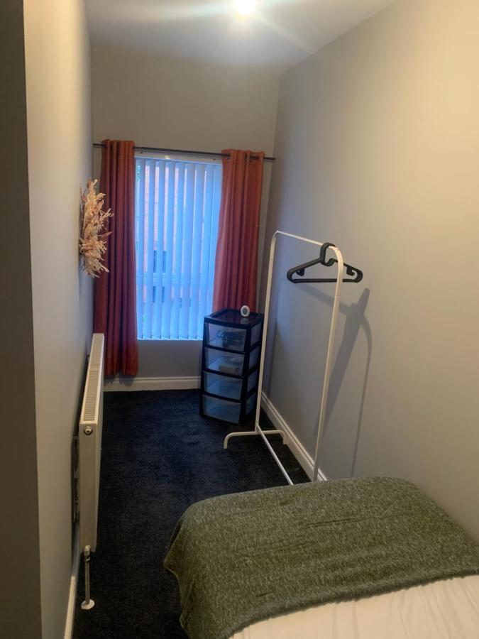 2 Bedroom Cheerful House Close To City Center Belfast Bagian luar foto