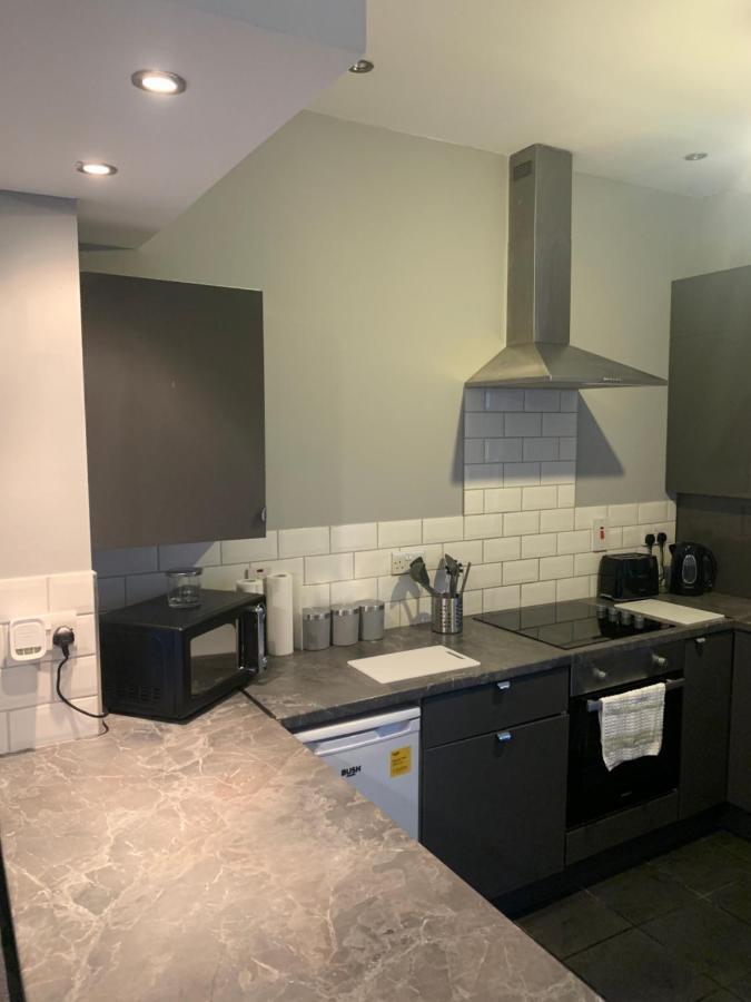 2 Bedroom Cheerful House Close To City Center Belfast Bagian luar foto
