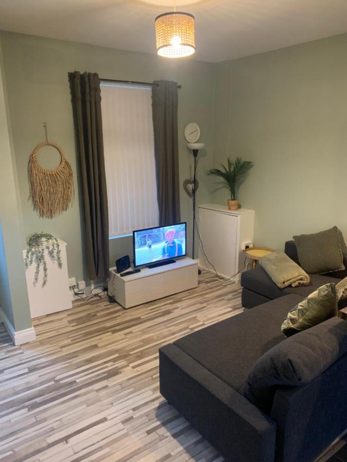 2 Bedroom Cheerful House Close To City Center Belfast Bagian luar foto